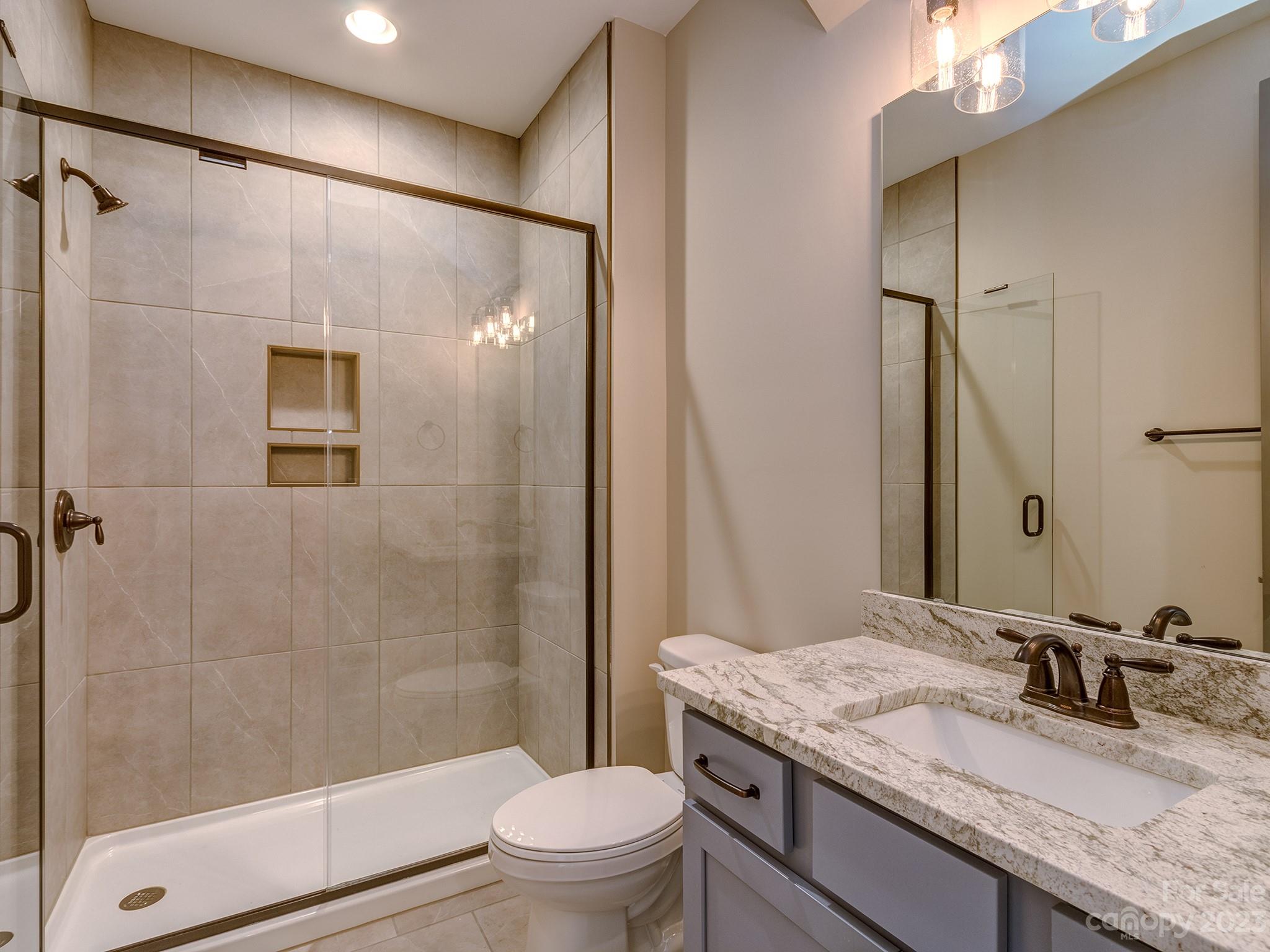 16842 Harbor View Road Charlotte, NC 28278 - Photo 17 of 29 Gallery Image 17