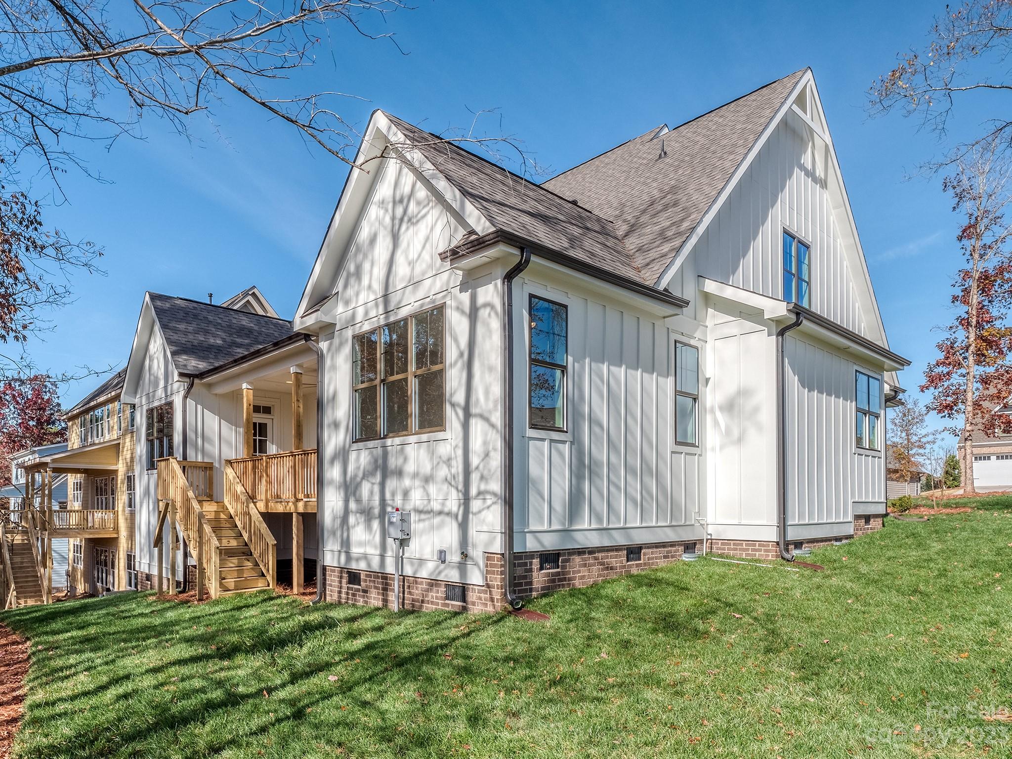 16842 Harbor View Road Charlotte, NC 28278 - Photo 29 of 29 Gallery Image 29