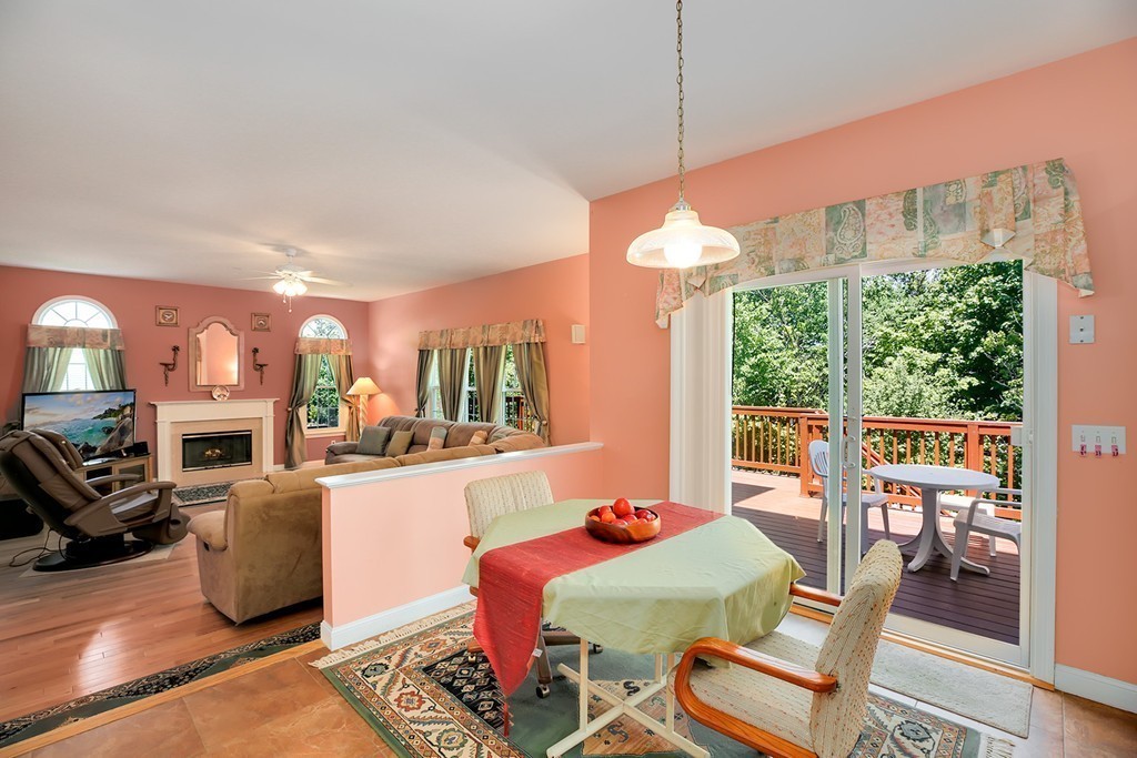 10 Lancelot Road Shrewsbury, MA 01545 - Photo 6 of 30 Gallery Image 6