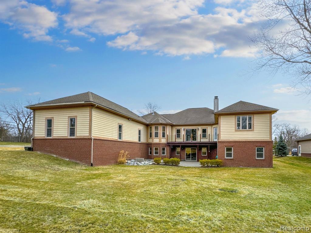 25977 Power Road Farmington, MI 48336 - Photo 33 of 35