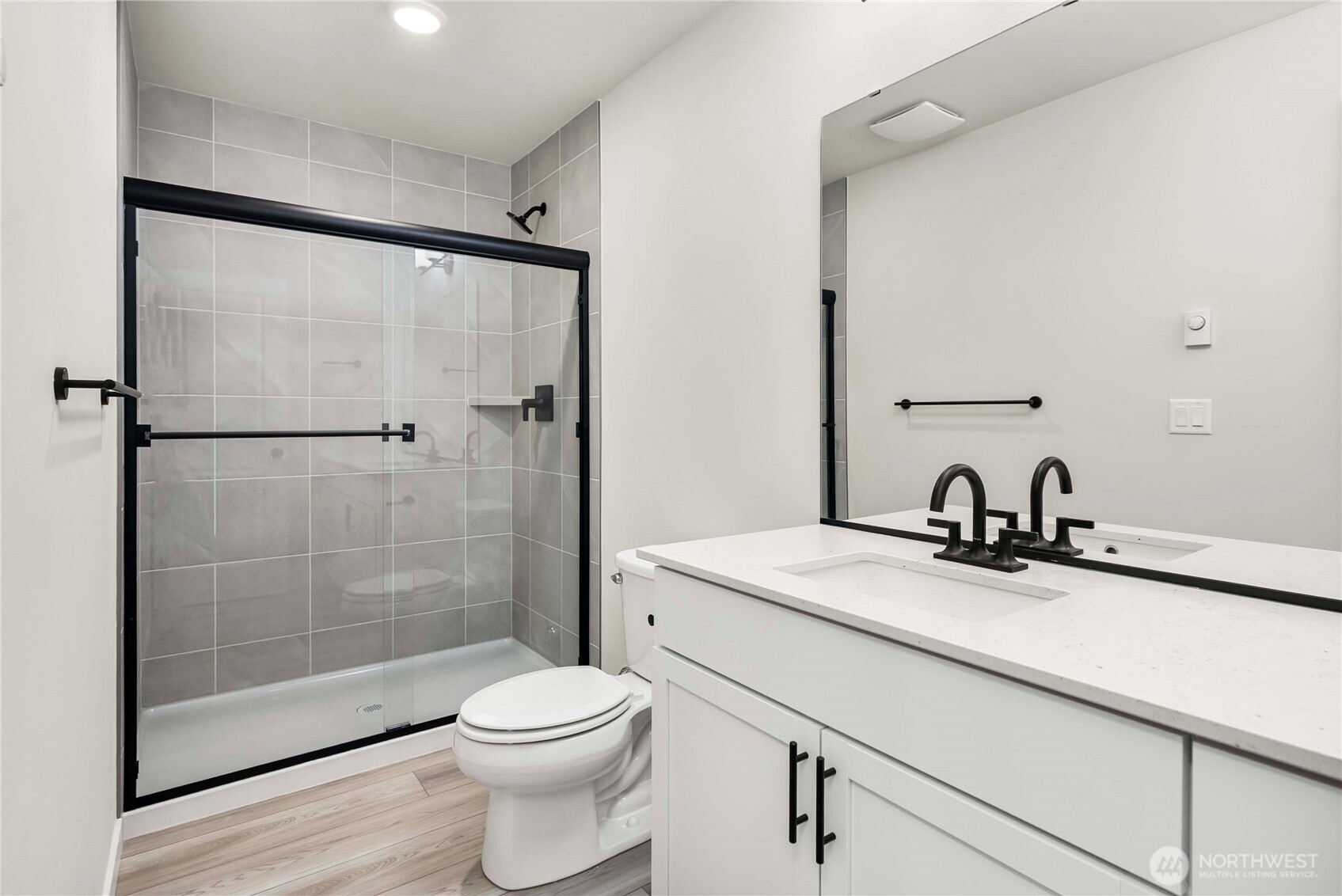 4267 Aberdeen Way Northeast Renton, WA 98056 - Photo 32 of 39 Gallery Image 32