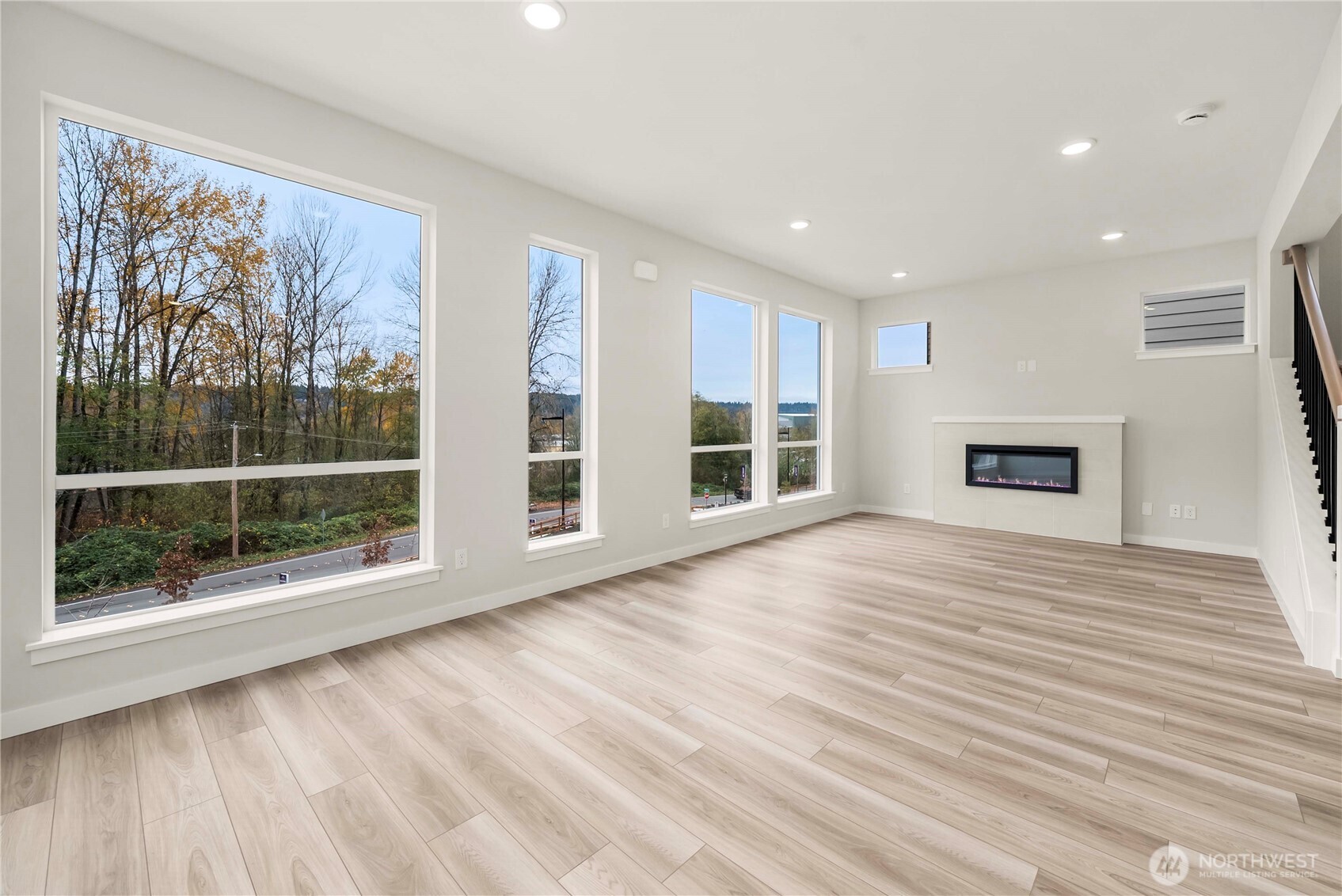 4267 Aberdeen Way Northeast Renton, WA 98056 - Photo 8 of 39 Gallery Image 8