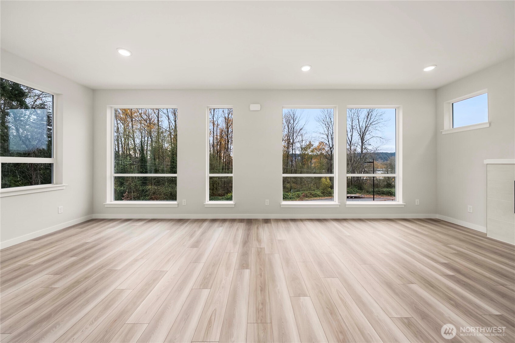 4267 Aberdeen Way Northeast Renton, WA 98056 - Photo 10 of 39 Gallery Image 10