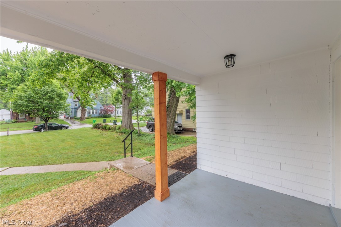 4510 East Berwald Road Cleveland, OH 44121 - Photo 3 of 47 Gallery Image 3