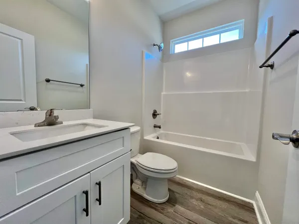 $295,000 | 1204 Log Cabin Road, Loris, SC 29569