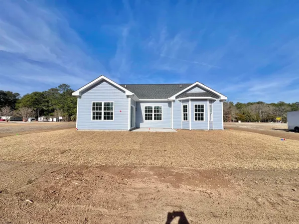 $295,000 | 1204 Log Cabin Road, Loris, SC 29569