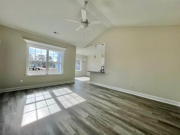 $295,000 | 1204 Log Cabin Road, Loris, SC 29569