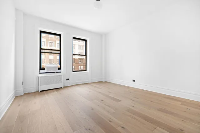 $1,730,000 | 340 West 86th Street, Unit 11C | Upper West Side