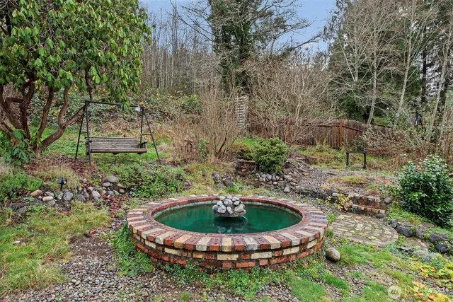 $350,000 | 610 Barnhart Street, Raymond, WA 98577