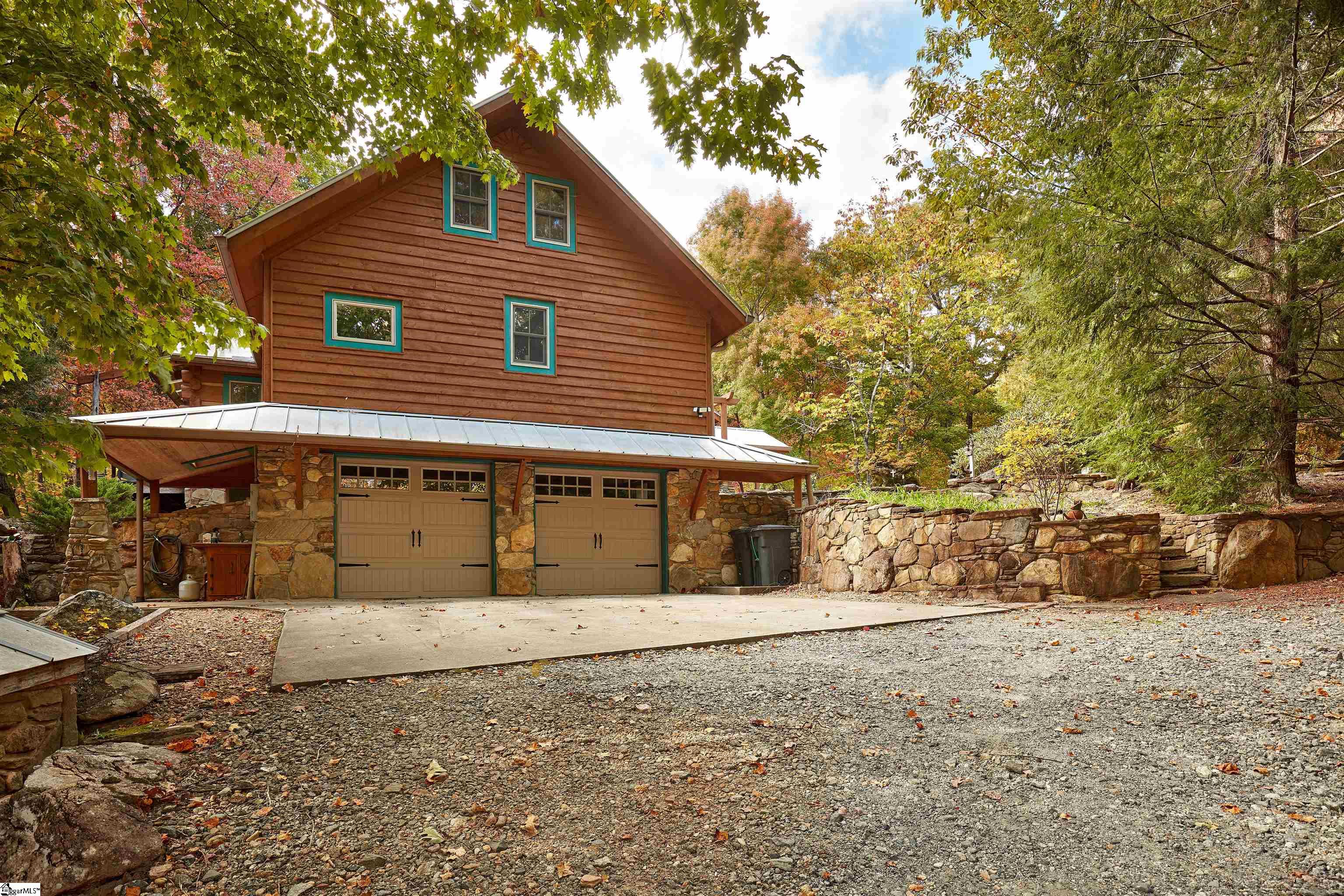1354 Burgess Road Mill Spring, NC 28756 - Photo 4 of 34 Gallery Image 4
