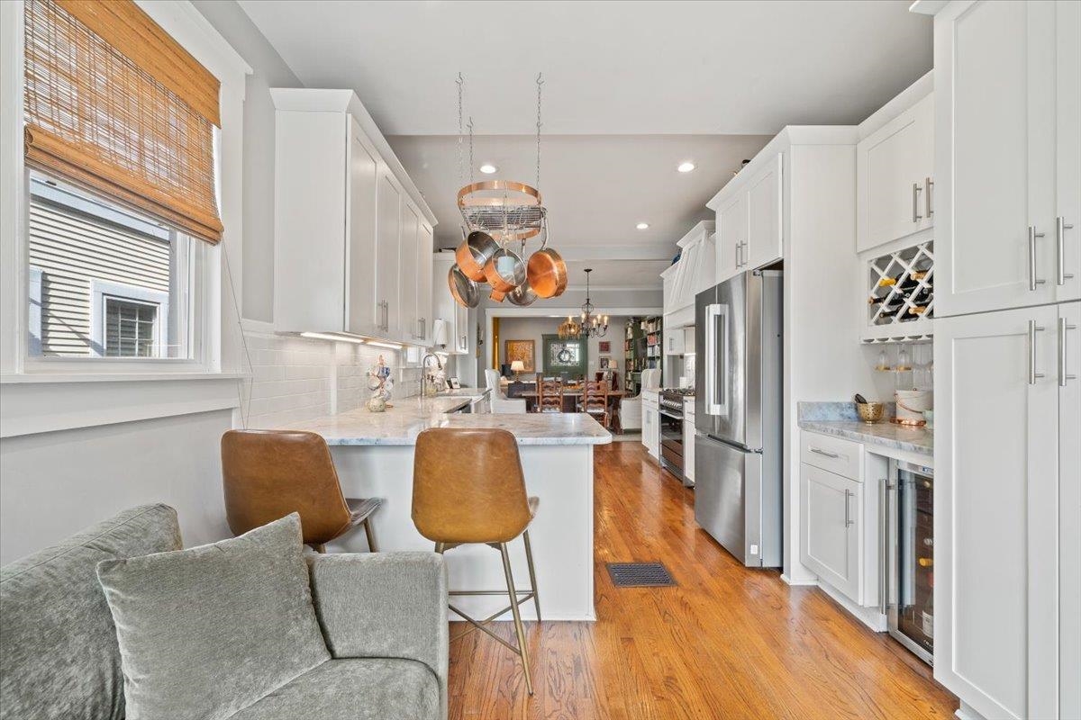 1937 Harbert Avenue Memphis, TN 38104 - Photo 13 of 32 a living room with stainless steel appliances granite countertop furniture and a kitchen view