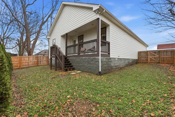 $307,000 | 113 11th Avenue West, Springfield, TN 37172
