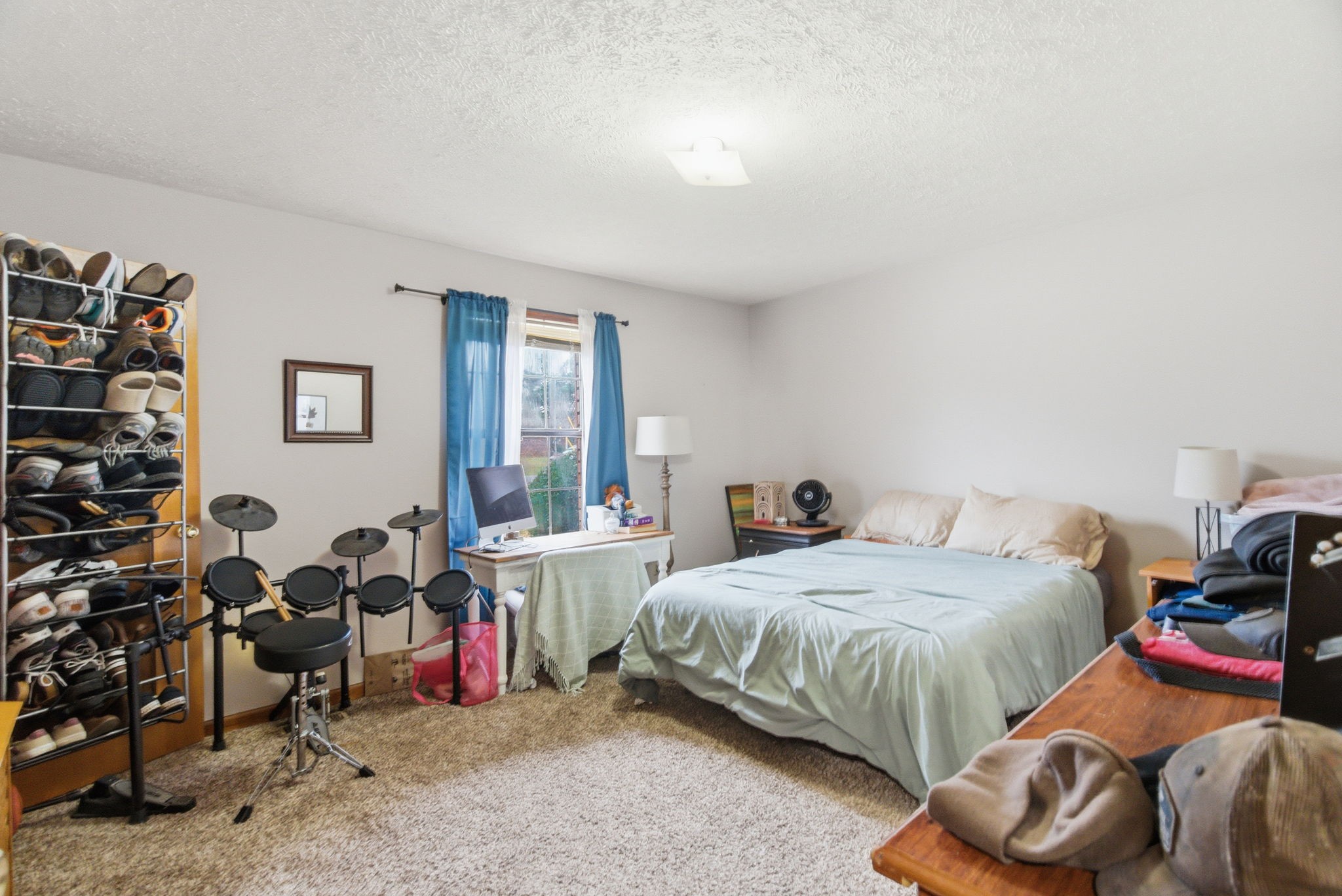 109 Gayla Court Portland, TN 37148 - Photo 19 of 48 a bedroom with bed and a window