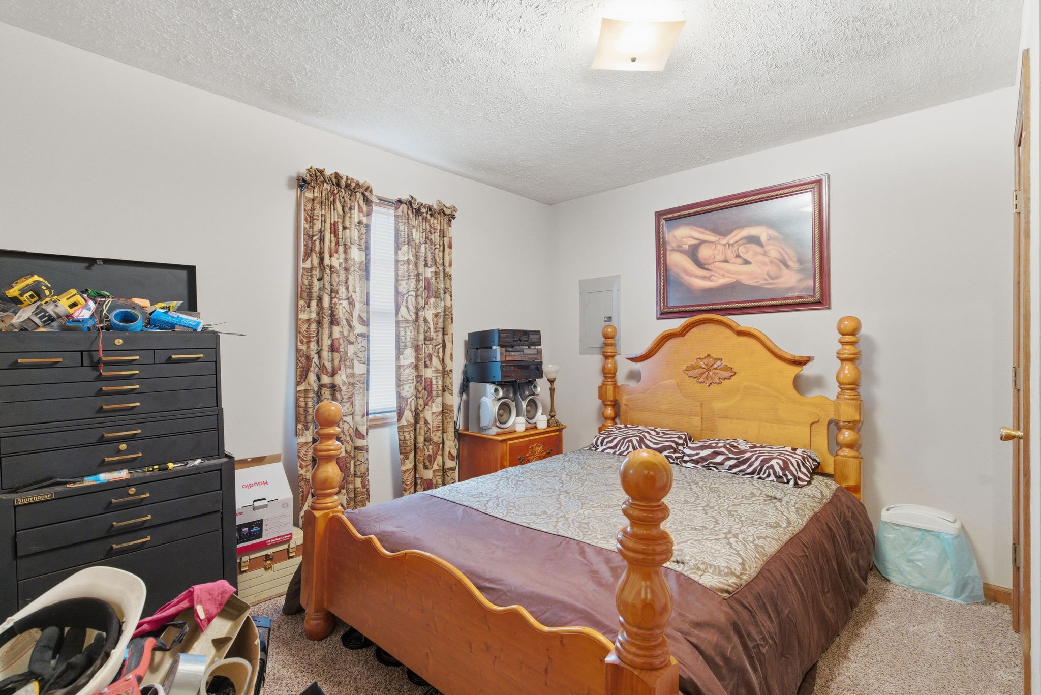 109 Gayla Court Portland, TN 37148 - Photo 43 of 48 a bedroom with a bed and dresser