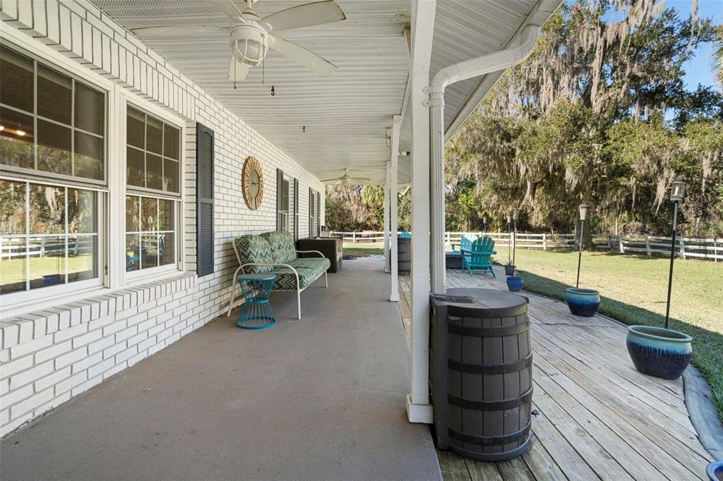 3080 Ragis Road Edgewater, FL 32132 - Photo 6 of 86