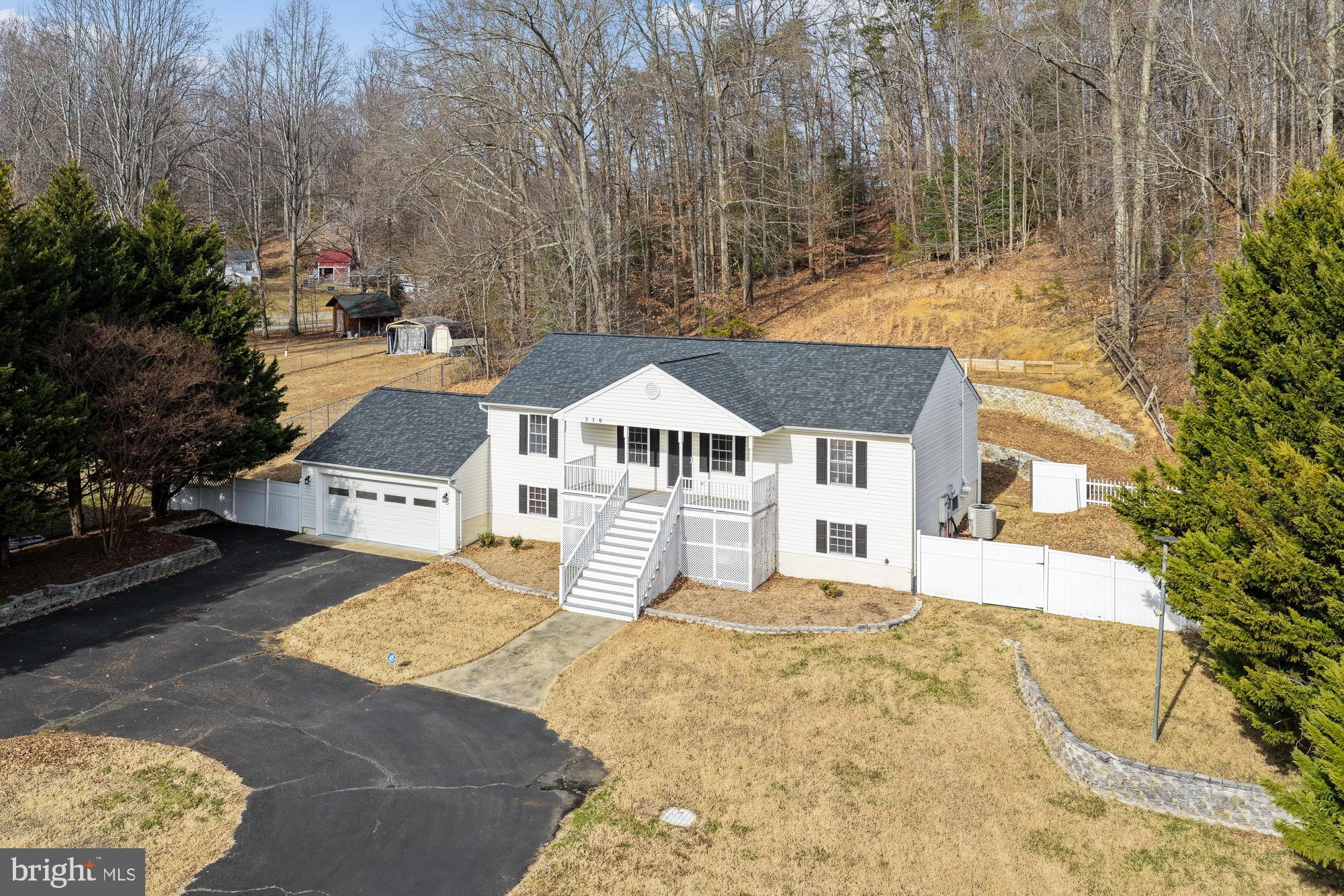 316 Decatur Road Stafford, VA 22554 - Photo 3 of 41 Charming home nestled in serene surroundings.