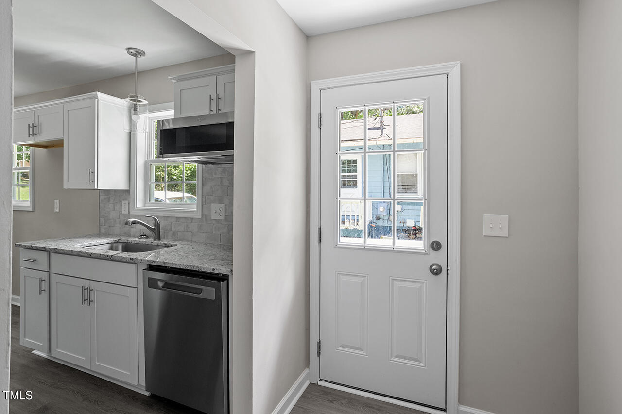 2222 Oak Ridge Boulevard Durham, NC 27707 - Photo 17 of 32 2222 Oak Ridge_22