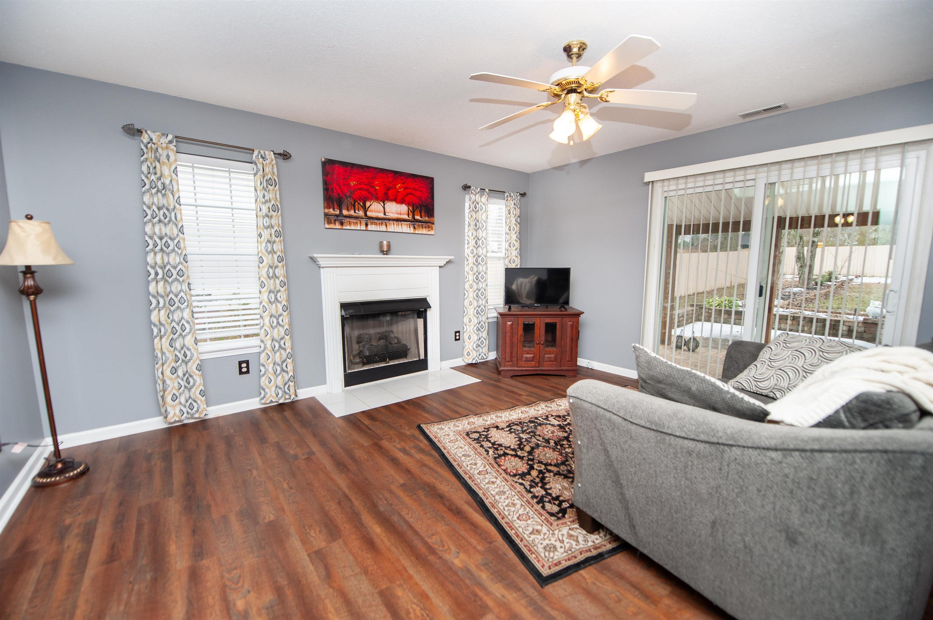 333 Cornelson Drive Greer, SC 29651 - Photo 6 of 49
