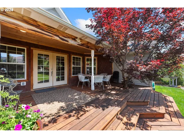$799,000 | 915 Petry Lane, Baker City, OR 97814