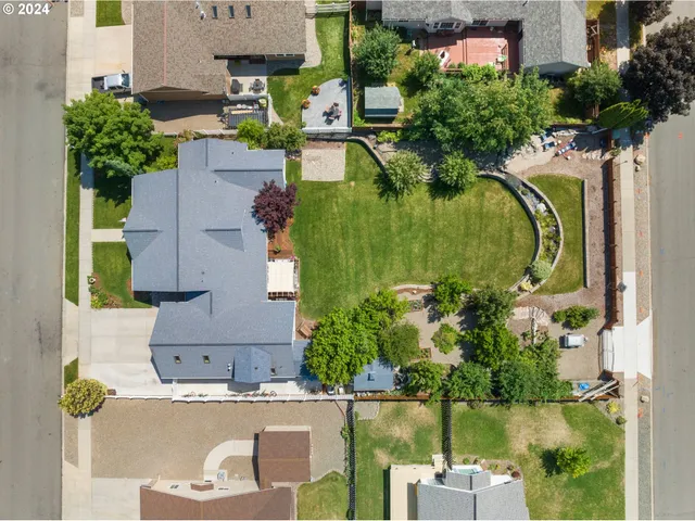 $799,000 | 915 Petry Lane, Baker City, OR 97814