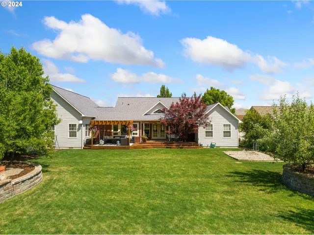 $799,000 | 915 Petry Lane, Baker City, OR 97814