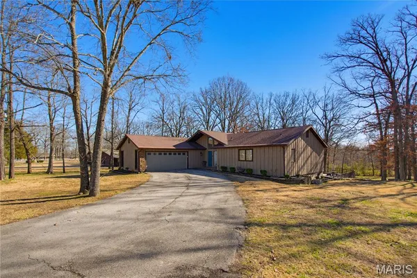 $389,000 | 66 County Road 445, Poplar Bluff, MO 63901