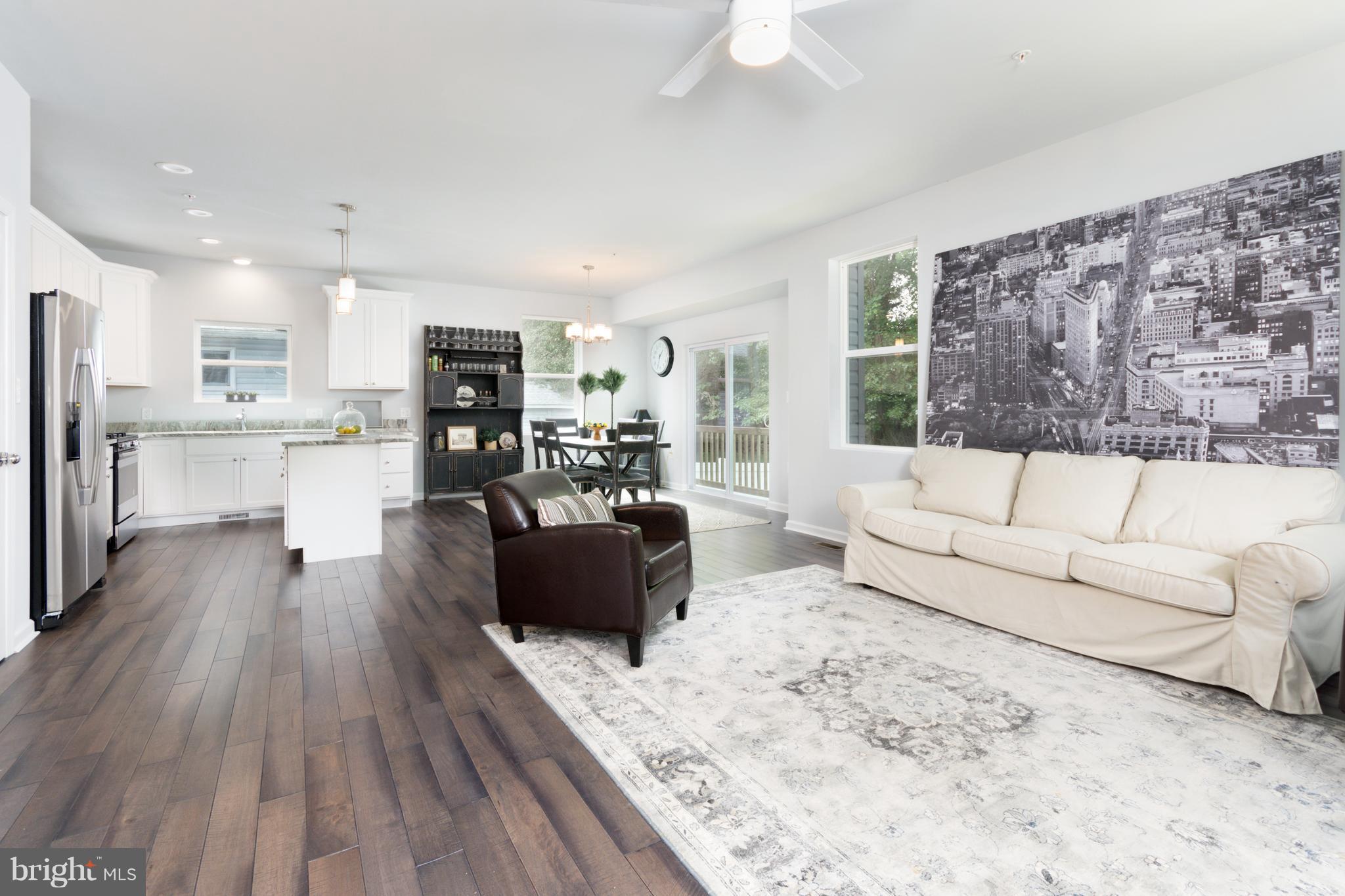 1455 Ridgeway Arnold, MD 21012 - Photo 10 of 29 Family Room