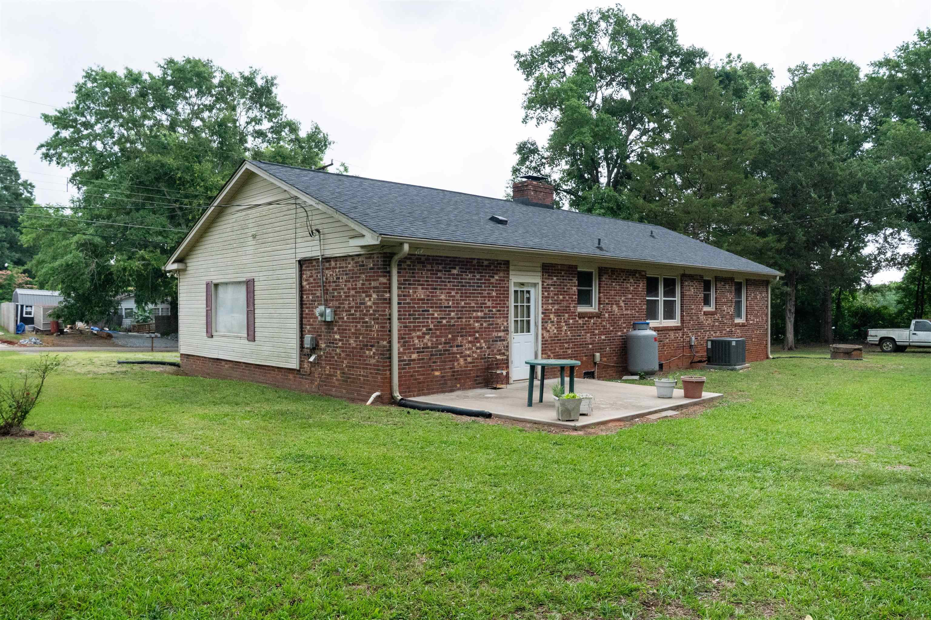710 Neighborhood Road Wellford, SC 29385 - Photo 27 of 27