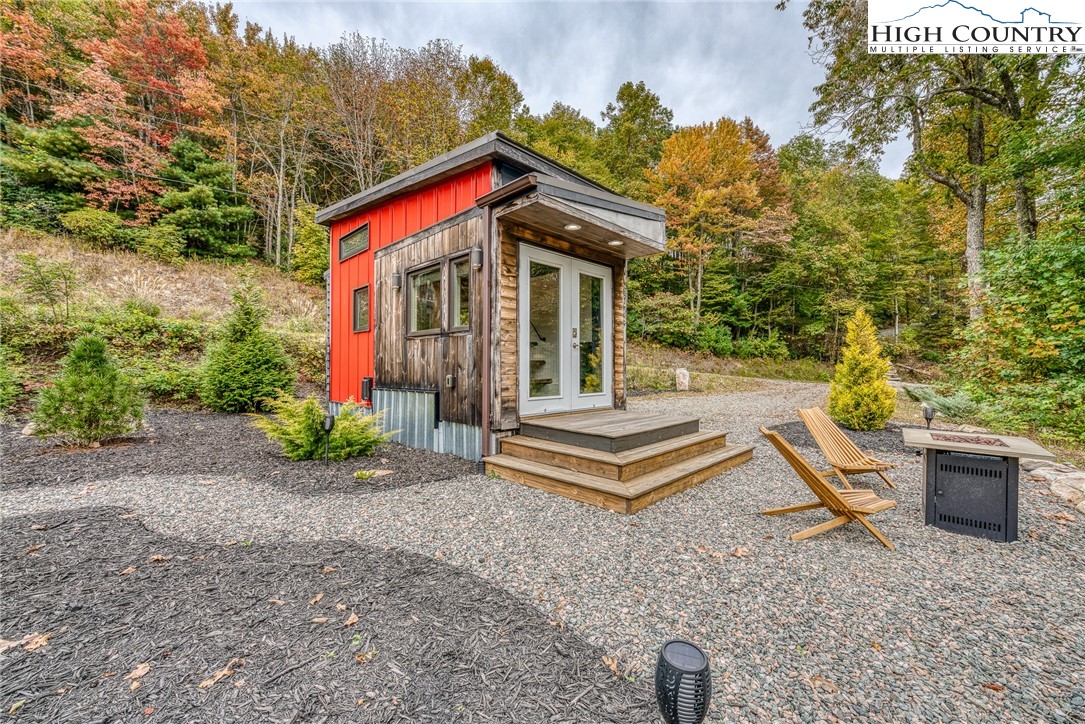 591-611 Locust Gap Road Vilas, NC 28692 - Photo 40 of 50 Gallery Image 40