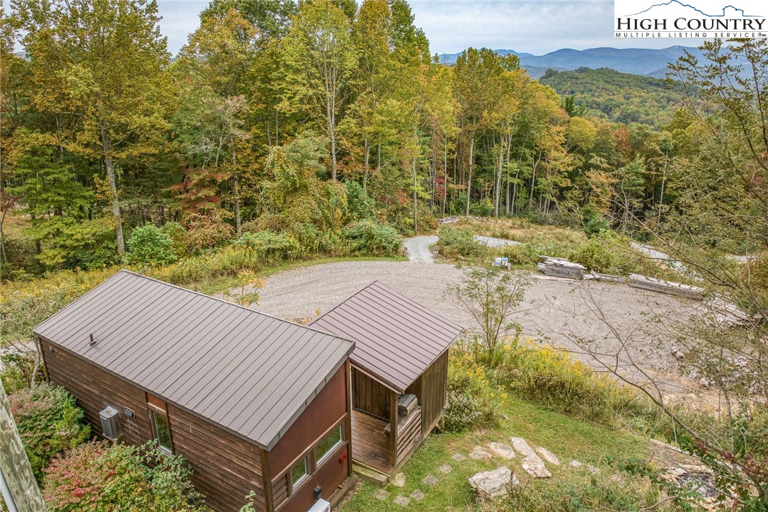 591-611 Locust Gap Road Vilas, NC 28692 - Photo 5 of 50 Gallery Image 5