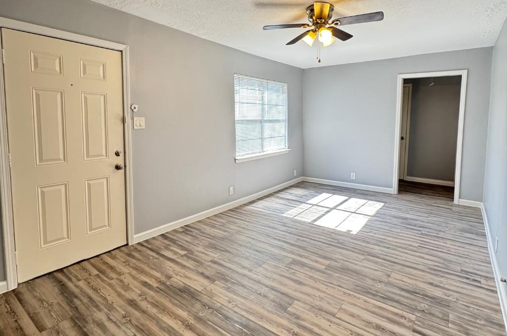 3270 Christopher Street Beaumont, TX 77708 - Photo 6 of 17
