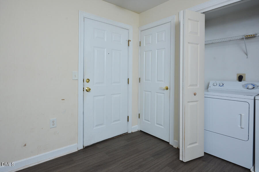929 Morreene Road, Unit D23 Durham, NC 27705 - Photo 3 of 25 DSC_6437