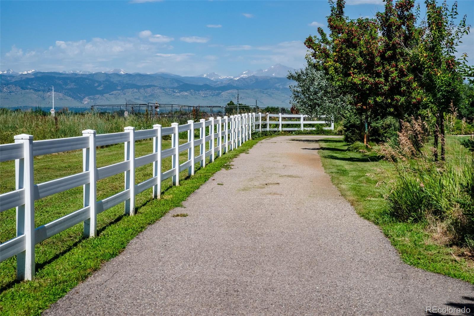 9119 Arapahoe Road Boulder, CO 80301 - Photo 6 of 40