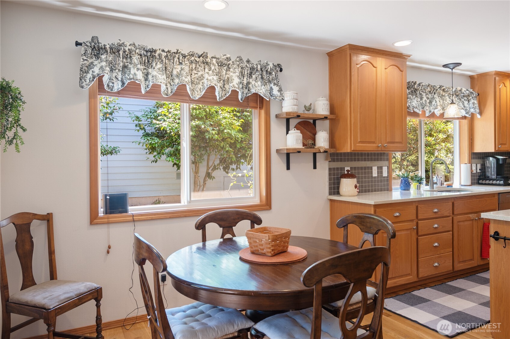 260 East Penzance Road Shelton, WA 98584 - Photo 19 of 40
