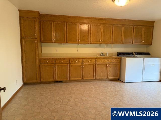 1344 Regency Drive Eugene, OR 97401 - Photo 36 of 49