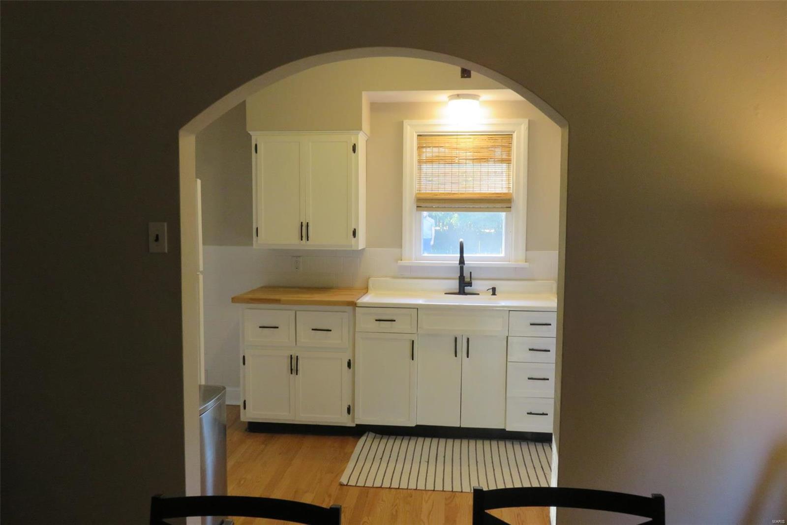 1290 Reavis Barracks Road St. Louis, MO 63125 - Photo 11 of 30 Gallery Image 11