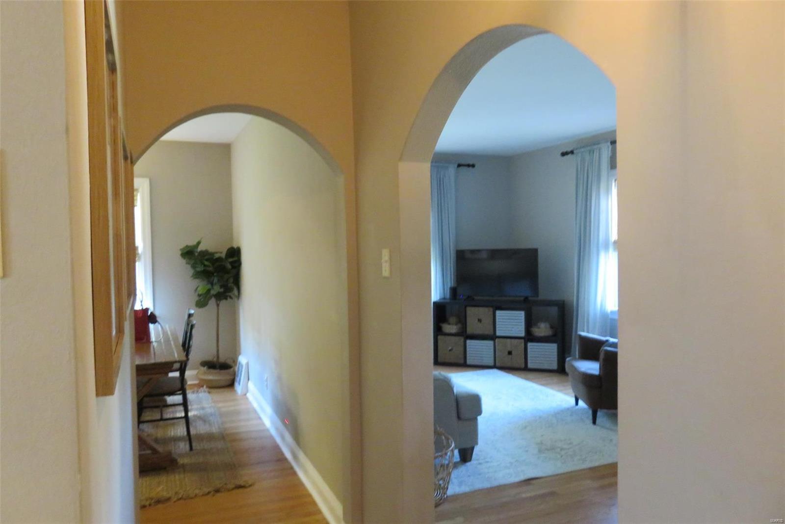 1290 Reavis Barracks Road St. Louis, MO 63125 - Photo 12 of 30 Gallery Image 12
