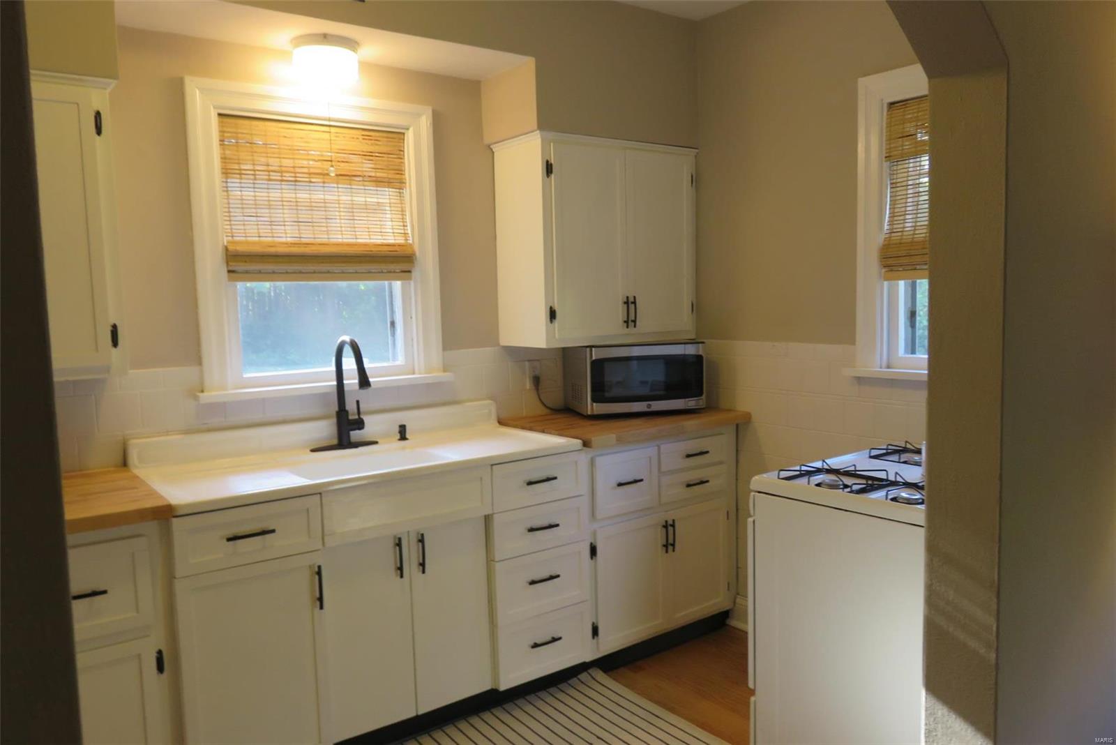 1290 Reavis Barracks Road St. Louis, MO 63125 - Photo 8 of 30 Gallery Image 8