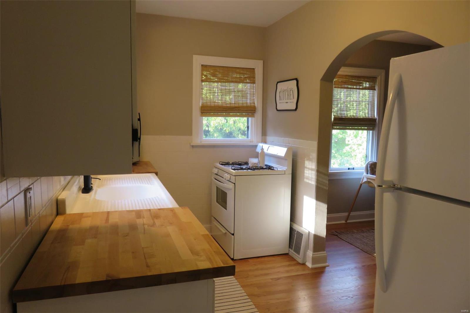 1290 Reavis Barracks Road St. Louis, MO 63125 - Photo 10 of 30 Gallery Image 10