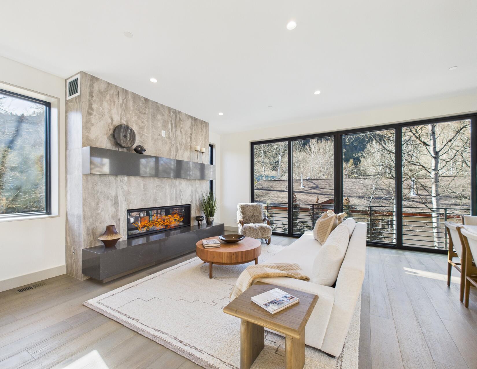 220 Bird Drive, Unit B Ketchum, ID 83340 - Photo 4 of 26 Living Room