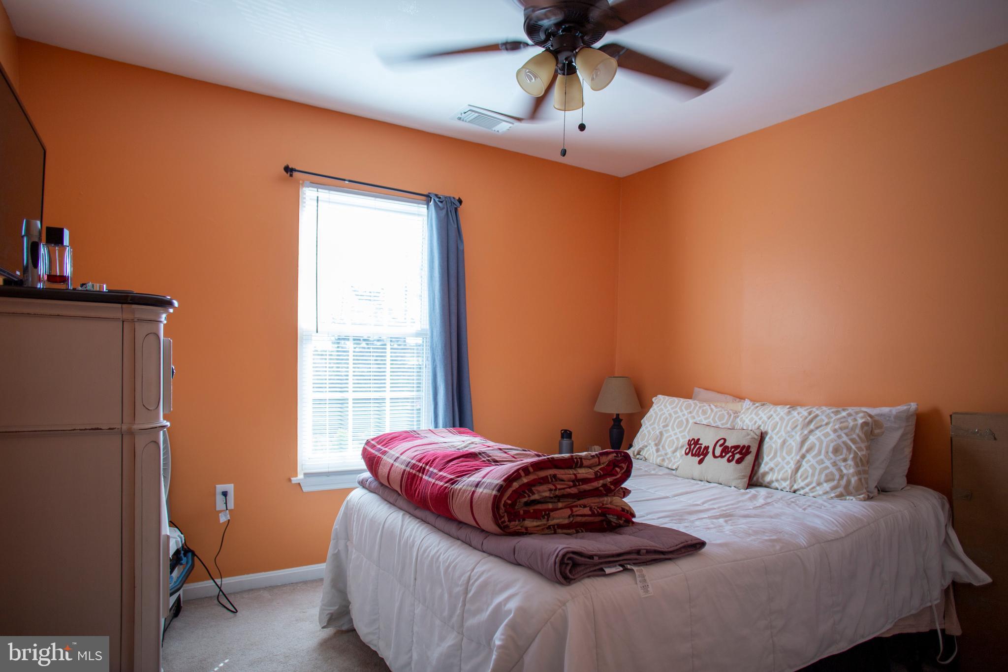 25716 Woodfield Road Damascus, MD 20872 - Photo 18 of 31 Bedroom #2