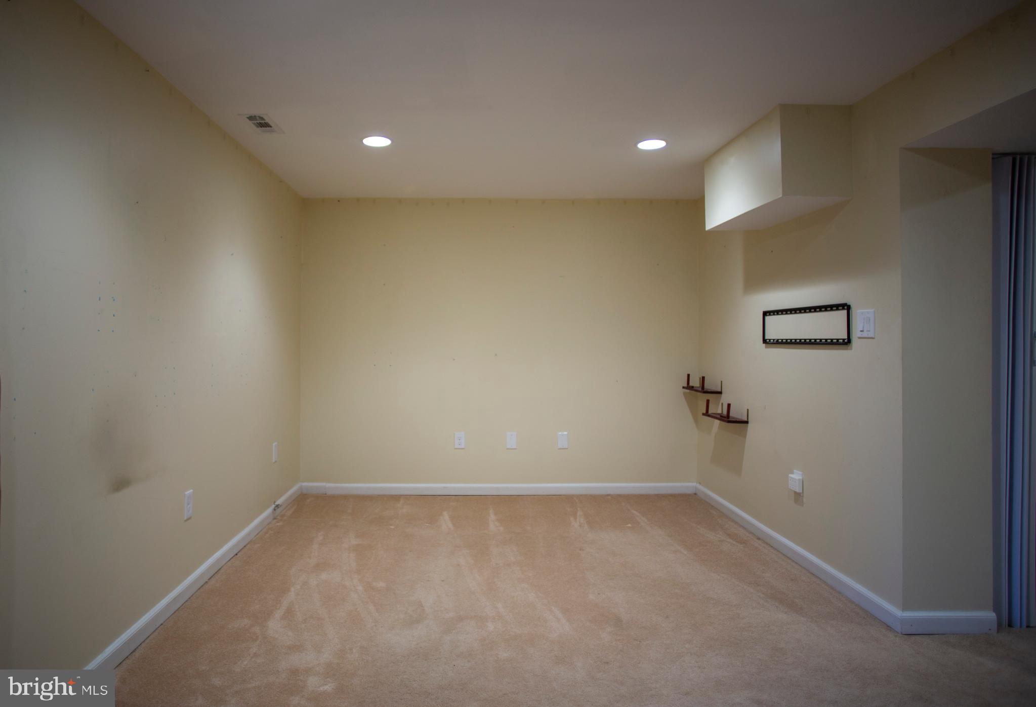 25716 Woodfield Road Damascus, MD 20872 - Photo 22 of 31 Finished lower level