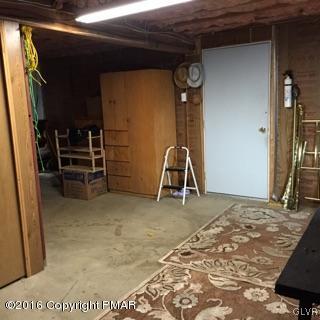 5192 Minks Pond Road Bushkill, PA 18324 - Photo 14 of 15 Gallery Image 14