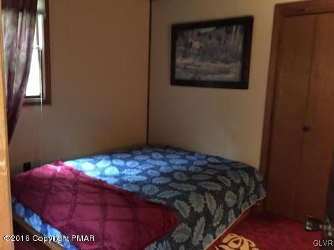 5192 Minks Pond Road Bushkill, PA 18324 - Photo 10 of 15 Gallery Image 10