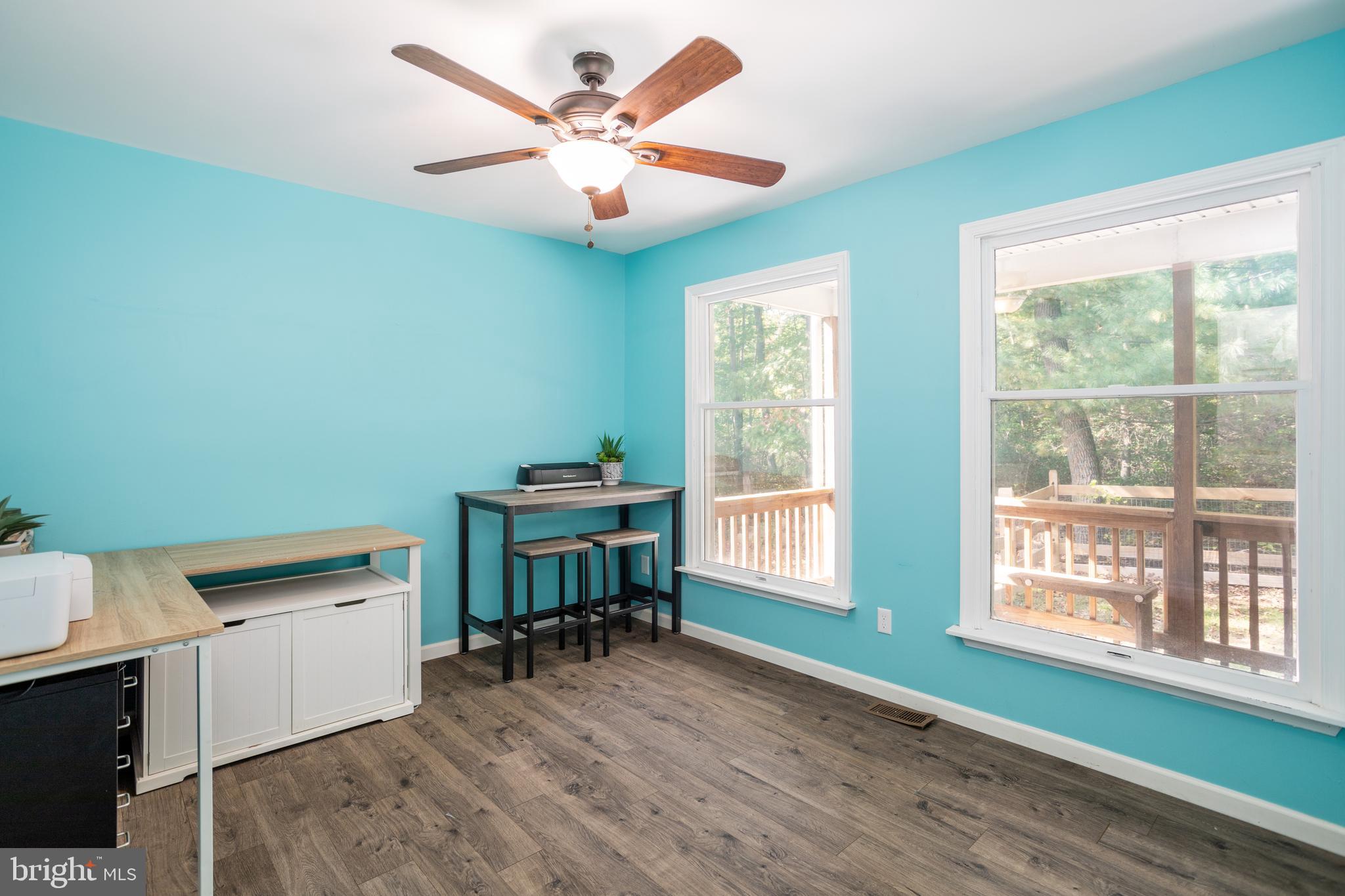 907 Old Elk Neck Road Elkton, MD 21921 - Photo 11 of 23 Bedroom 2 (main level)