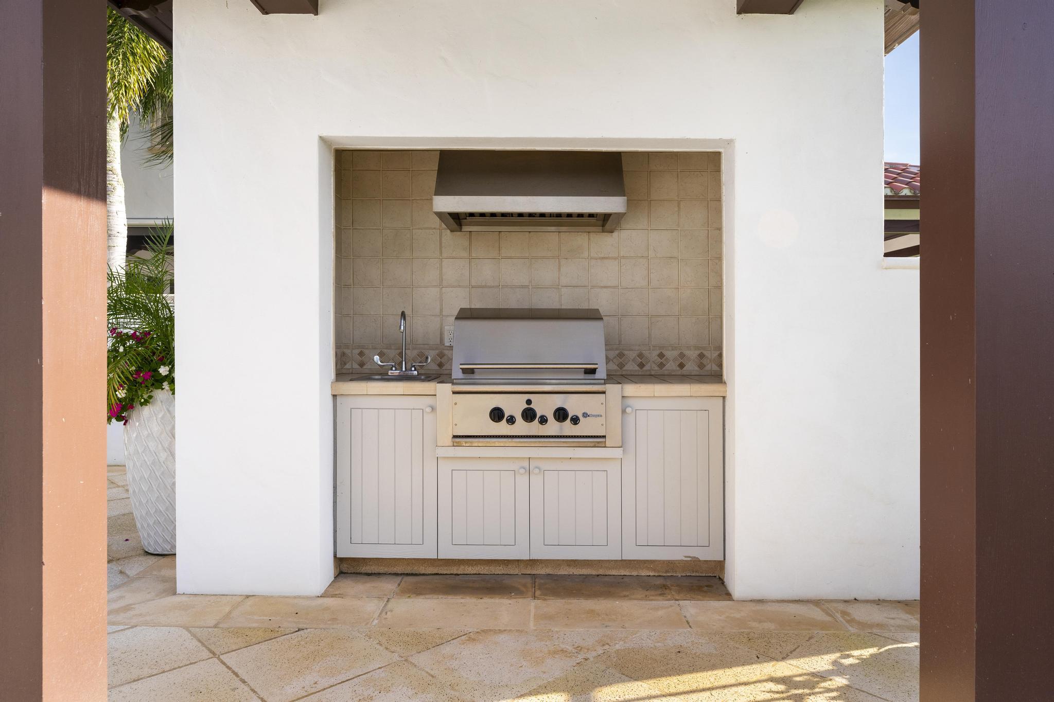 426 Red Hawk Drive Jupiter, FL 33477 - Photo 41 of 70 a view of a storage & utility room