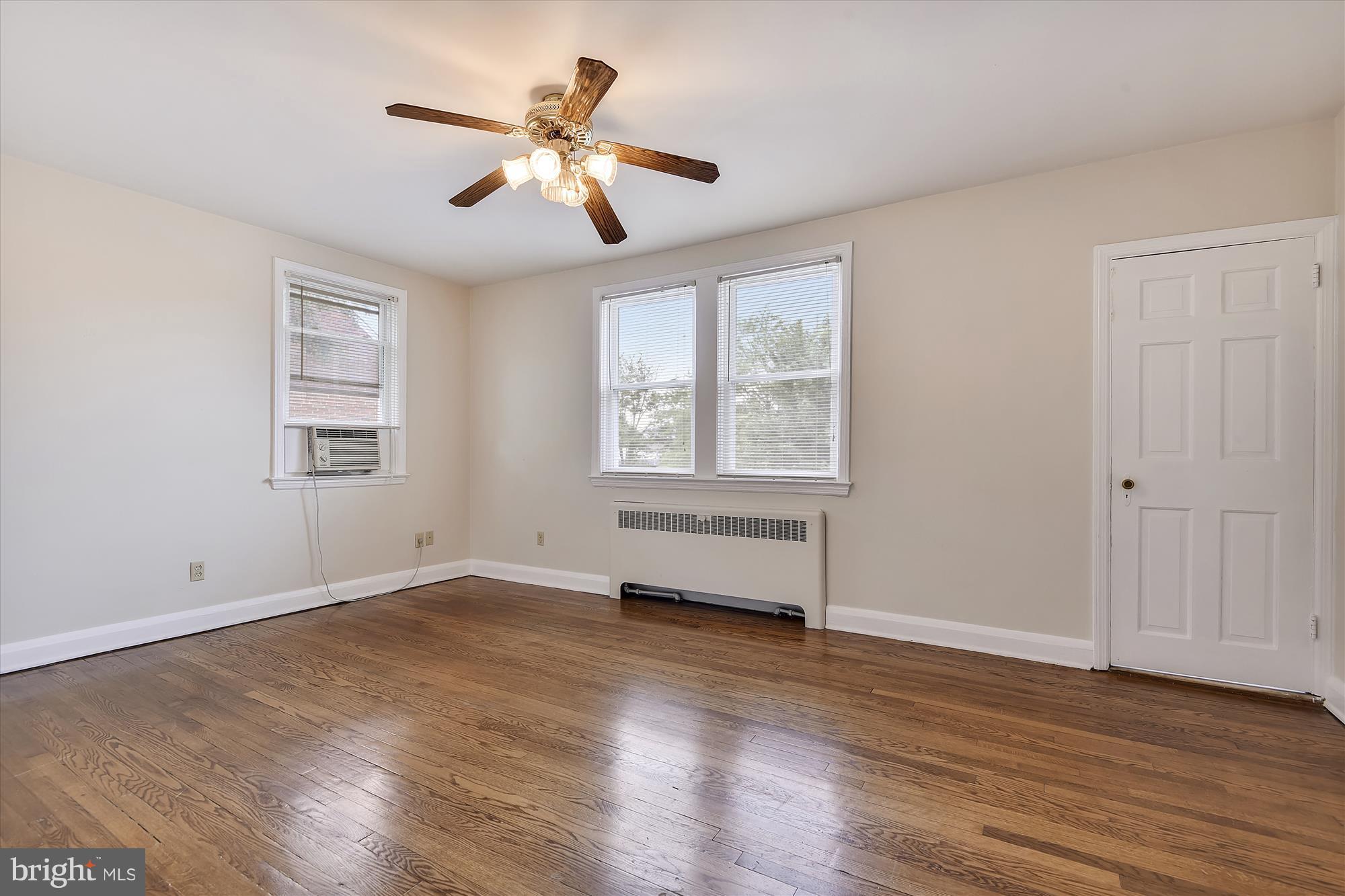 3813 Labyrinth Road Baltimore, MD 21215 - Photo 13 of 30 Bedroom (Master)