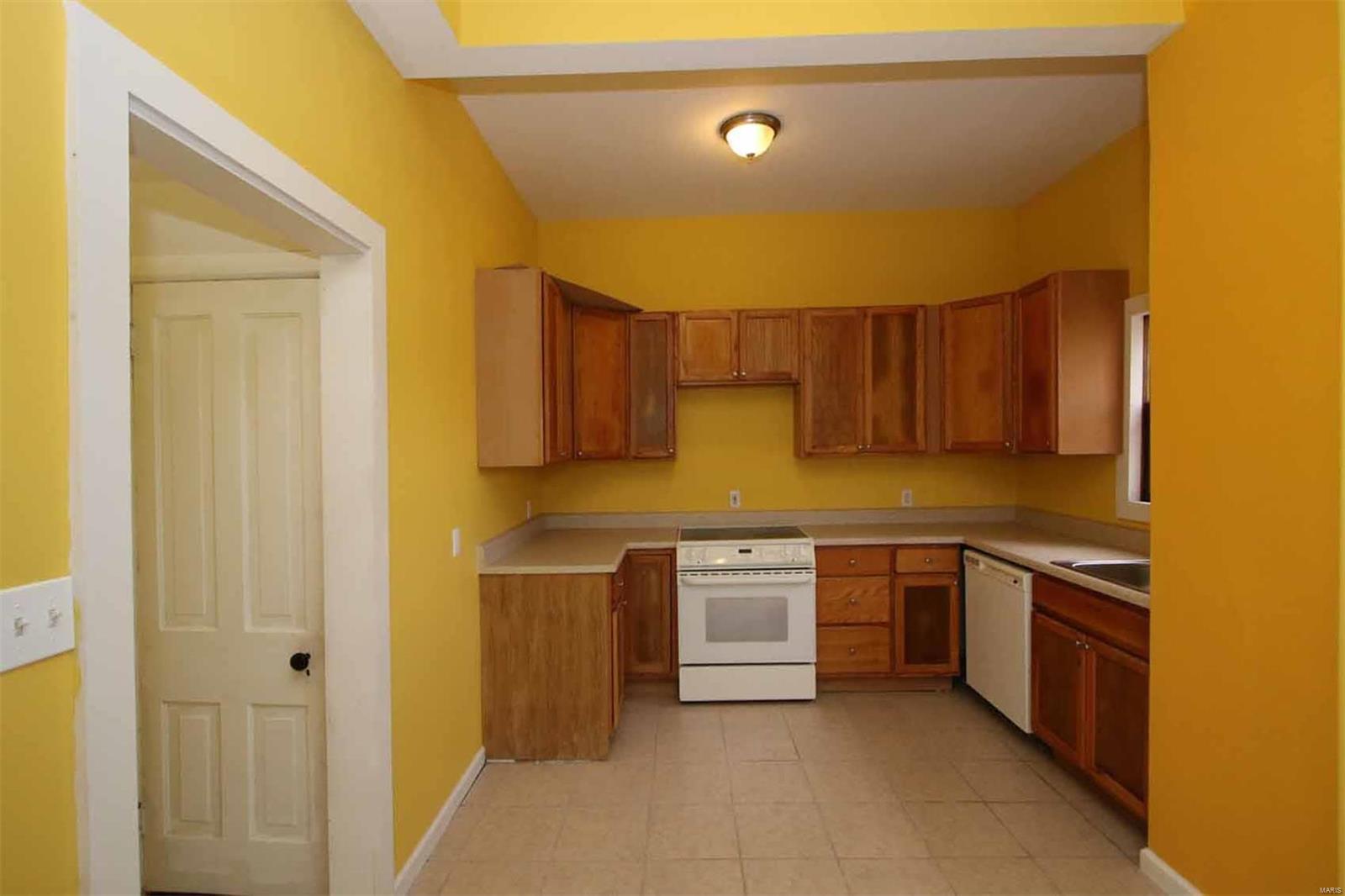 2202 Mills Avenue Alton, IL 62002 - Photo 12 of 22