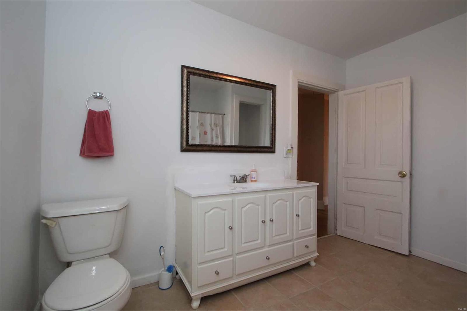 2202 Mills Avenue Alton, IL 62002 - Photo 22 of 22