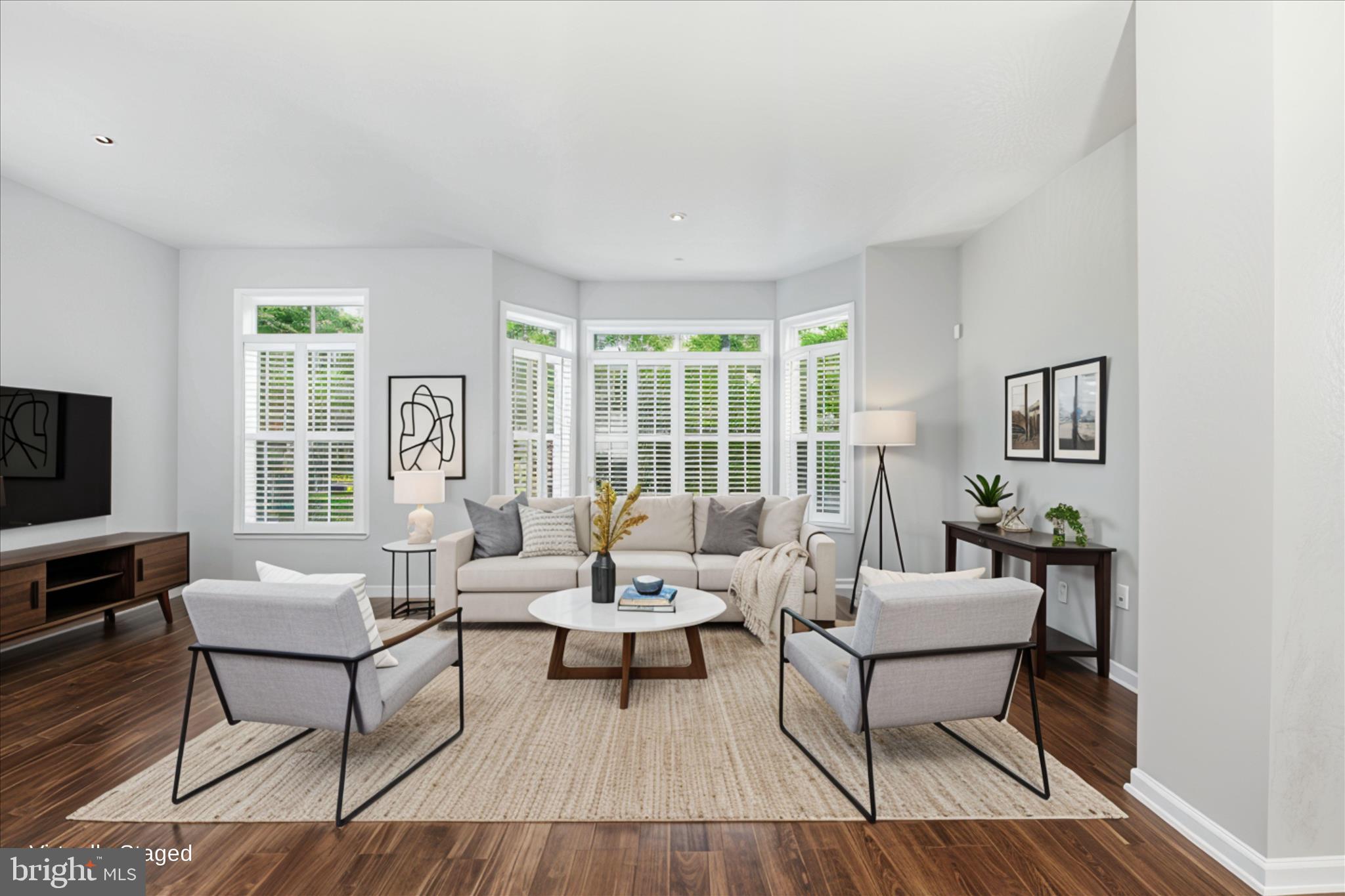 10227 Rutland Round Road, Unit 34 Columbia, MD 21044 - Photo 6 of 48 Living Room Virtual Staging